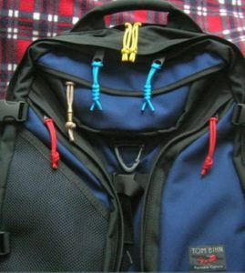 8 Paracord Projects You Must Know 18 paracord zipper pulls attached to everyday carry bag